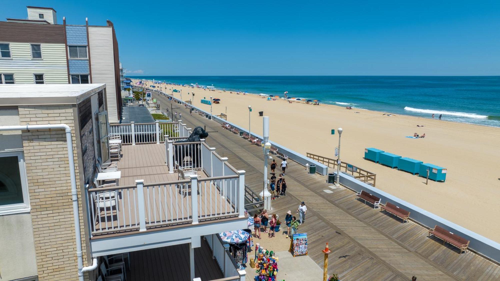 Safari Boardwalk Ocean Stadt